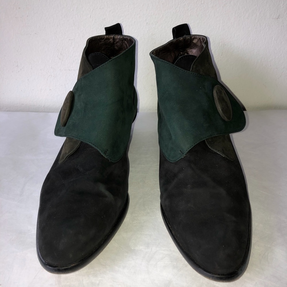 Vintage 80’s Italian Green Suede Booties